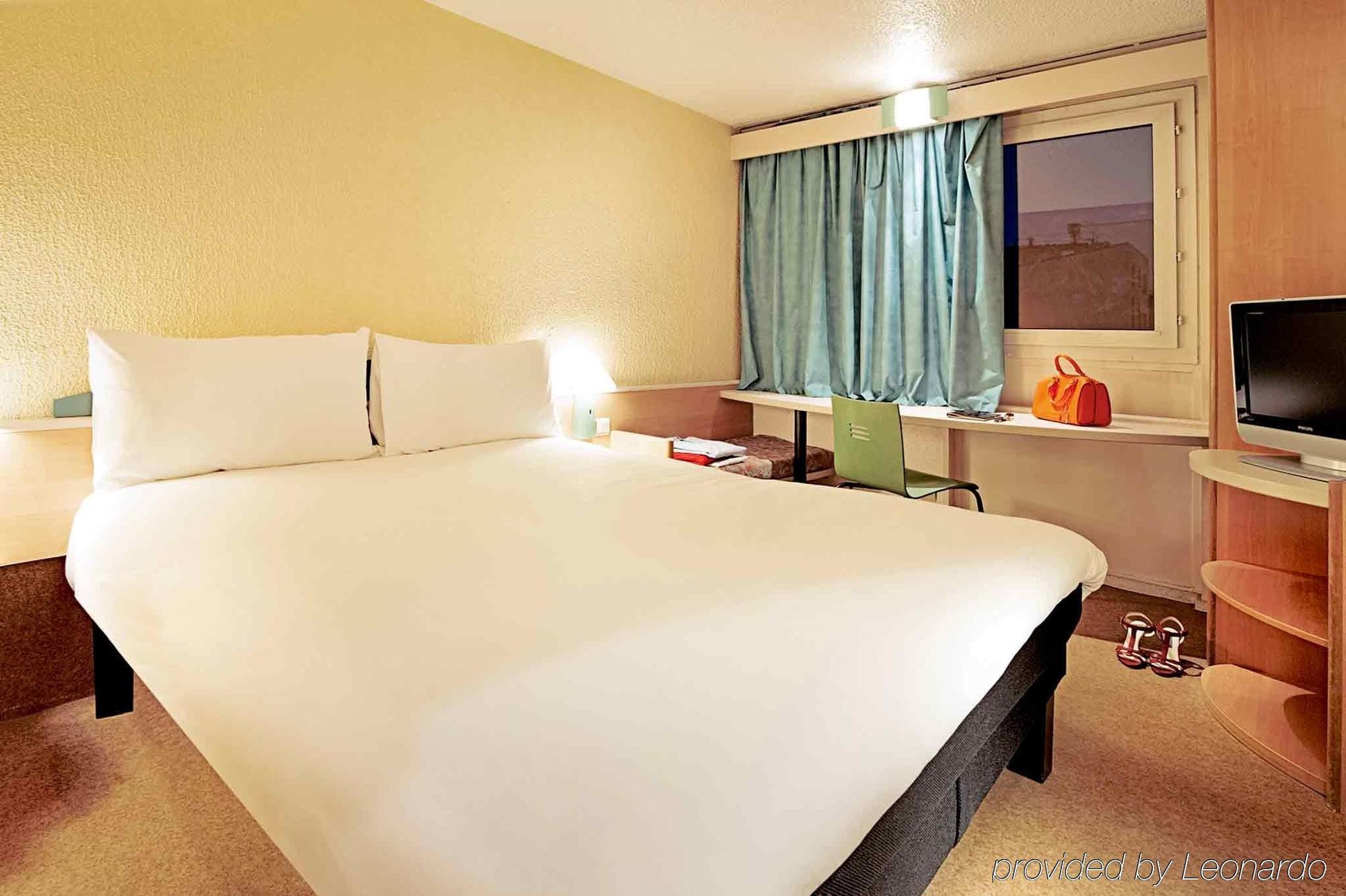Ibis Styles Dinan Centre Ville Eksteriør bilde